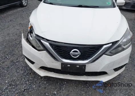 2017 Nissan Sentra S z USA, uszkodzony, nr VIN 3N1AB7AP8HY296828